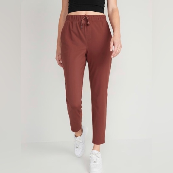 NWT! Trident Maple High-Waisted Powersoft Coze Edition Slim Taper Pants  ♥️ - Picture 1 of 6